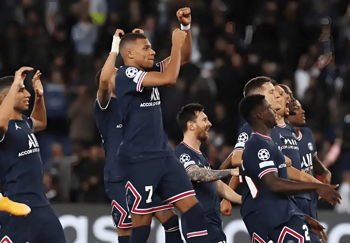 本赛季的赫 本赛季的赫