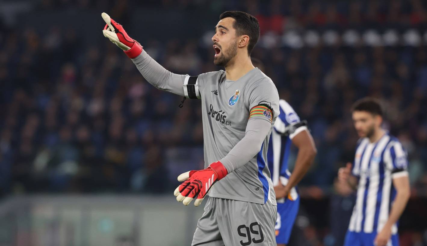 也将反哺皇 也将反哺皇